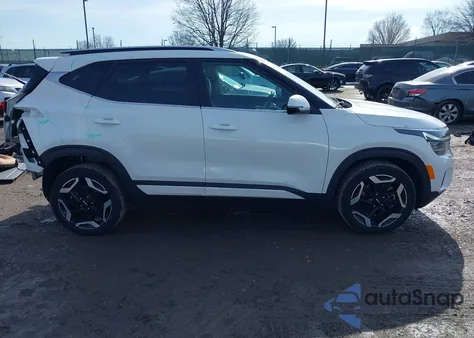 2024 Kia Seltos Sx Turbo z USA, uszkodzony, nr VIN KNDETCA77R7616387